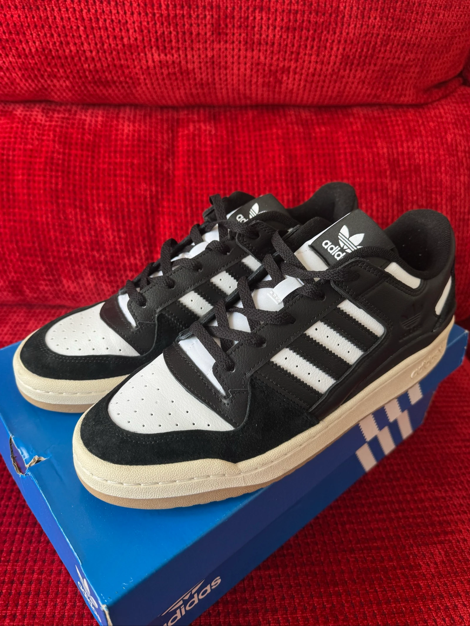 Adidas Forum Low talla 44,5 